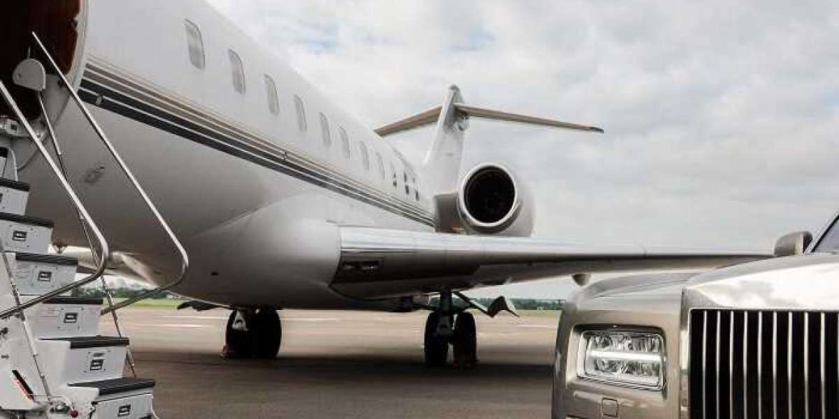 Make Your Journey Memorable with a luxurious Airport transfer Service